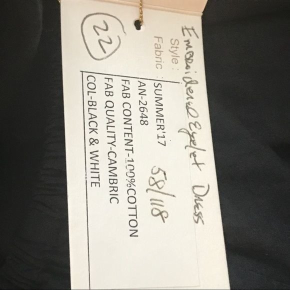 Amita Naithani Black and White Embroidered Tunic Mini Dress One Size (S-L) NWT - Picture 6 of 6